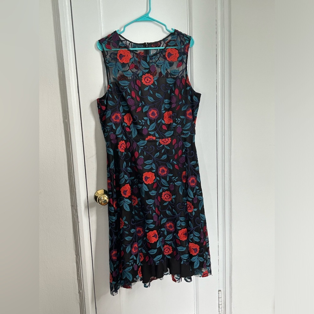 Tahari Dress; size 14; high low A-line